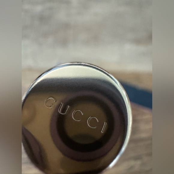 Gucci Transfer-Proof Matte Liquid Lipstick~SOLD OUT~Goldie Red (25)💋NEW IN BOX - Picture 8 of 10